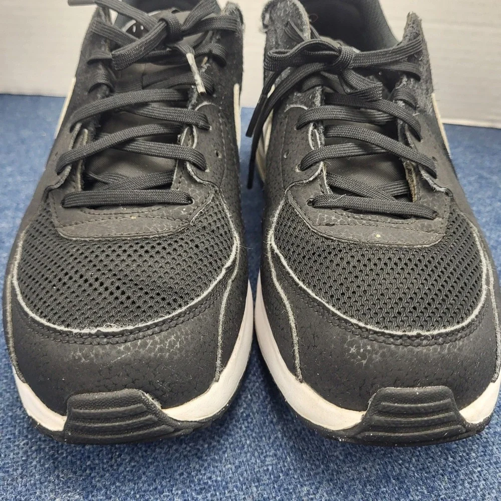 Nike Air Max Excee Mens 7.5 Black White Wolf Grey Sneakers Athletic Activewear